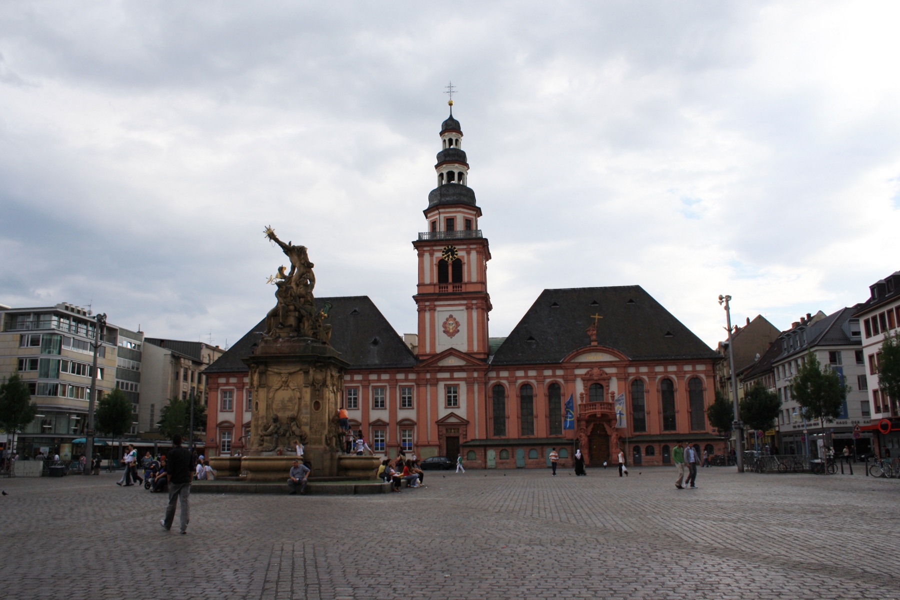 "Mannheim Altes-Rathaus 00" by Paddy - Own work. Licensed under CC BY-SA 3.0 via Wikimedia Commons - https://commons.wikimedia.org/wiki/File:Mannheim_Altes-Rathaus_00.jpg#/media/File:Mannheim_Altes-Rathaus_00.jpg